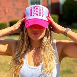 HOWDY HAT